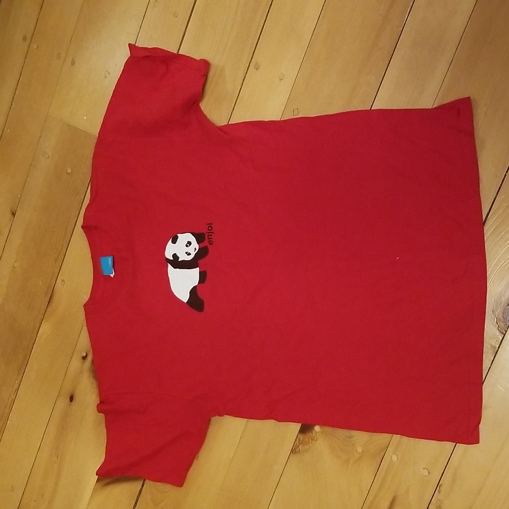 Enjoi • panda t shirt | M